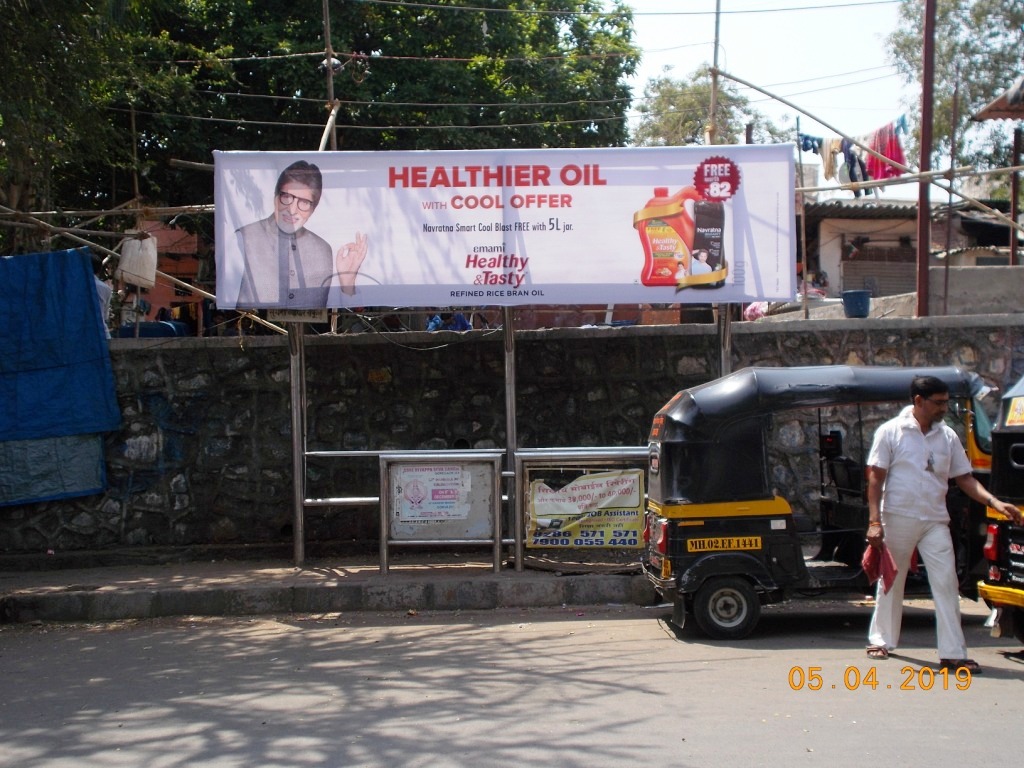 Bus Queue Shelter - - Hanuman Nagar,   Goregaon ( East ),   Mumbai,   Maharashtra