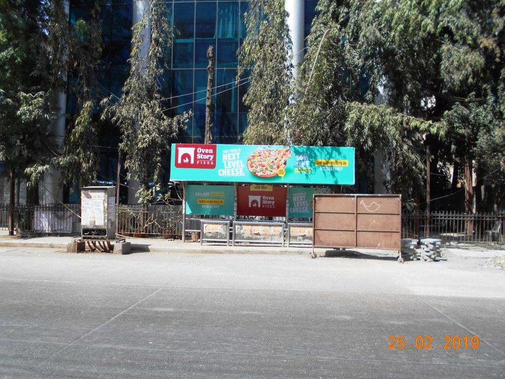 Bus Queue Shelter - Near Tunga Hotel/Seepz - R.K. Mill,   Andheri East,   Mumbai,   Maharashtra