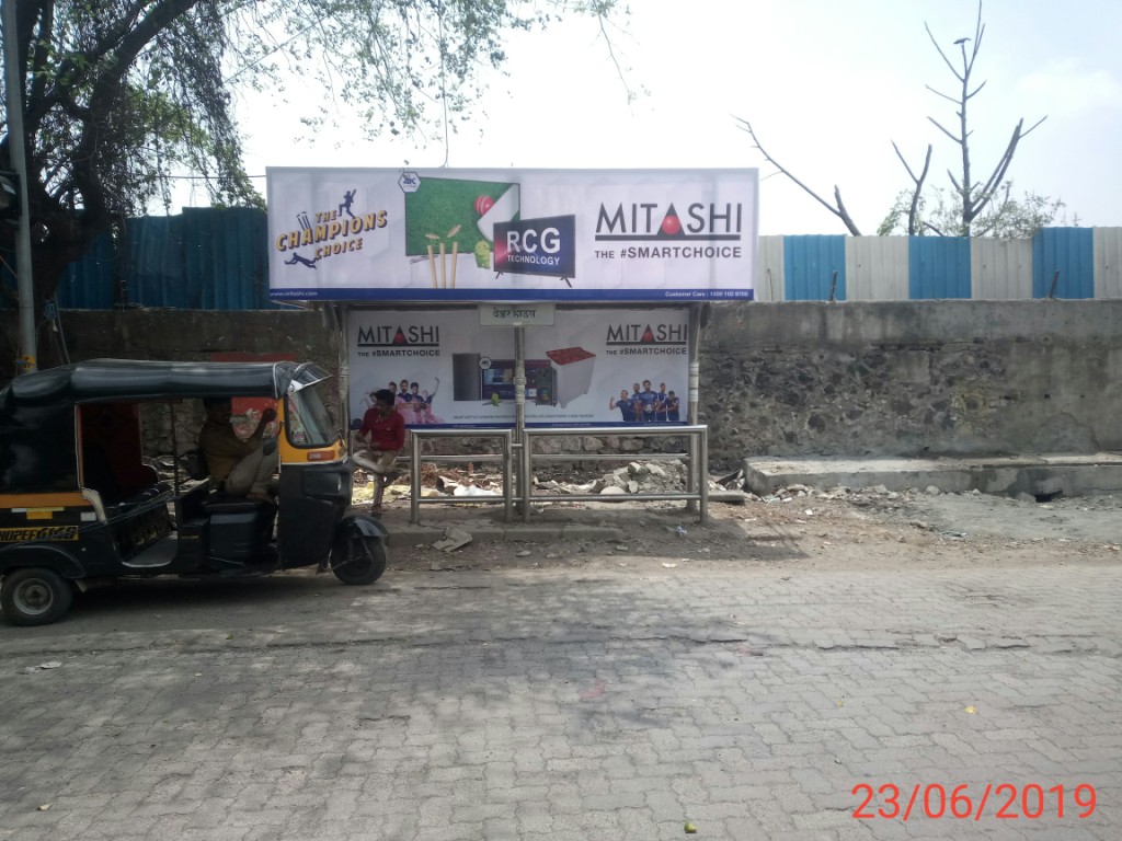 Bus Queue Shelter - - Ware House,   Andheri East,   Mumbai,   Maharashtra