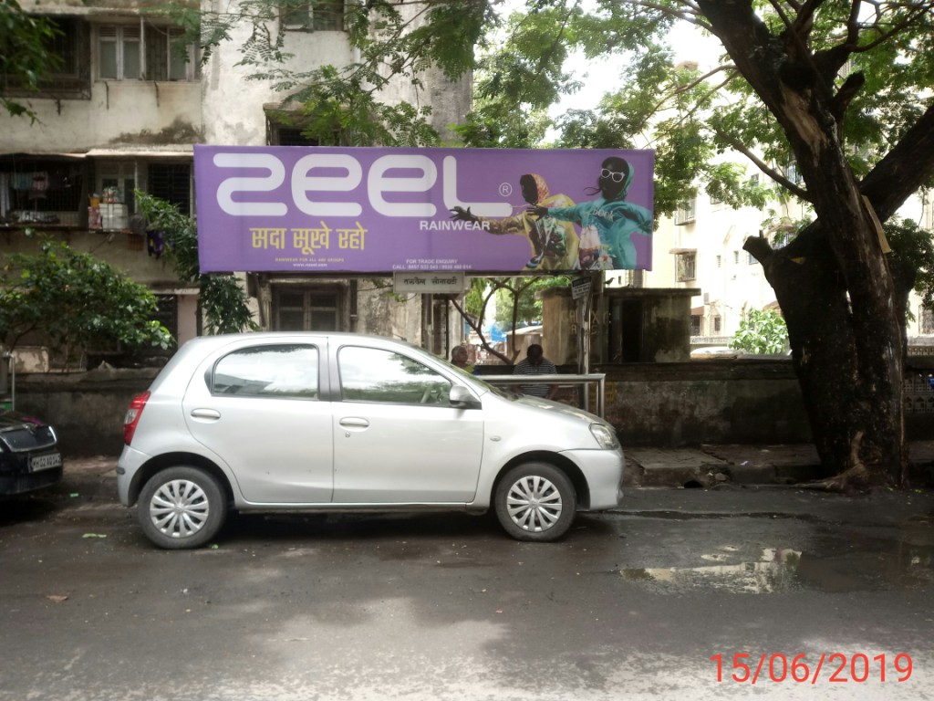 Bus Queue Shelter - - Taruwell Society,   Andheri East,   Mumbai,   Maharashtra