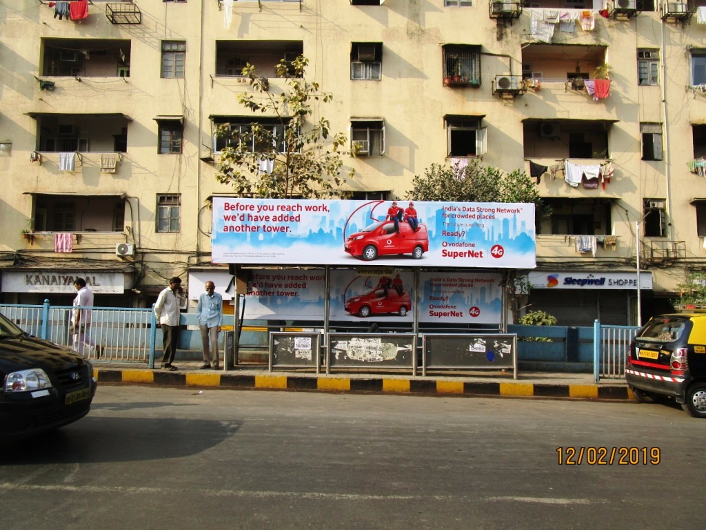 Bus Queue Shelter - Vasantarao Naik Chowk - Vasantrao Naik Chowk,   Tardeo,   Mumbai,   Maharashtra