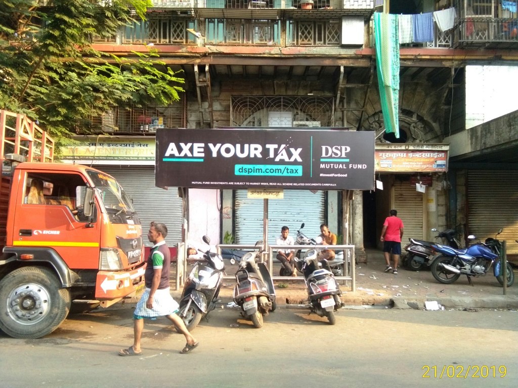 Bus Queue Shelter - Khet Wadi - Alankar Cinema,   Lamington Road,   Mumbai,   Maharashtra