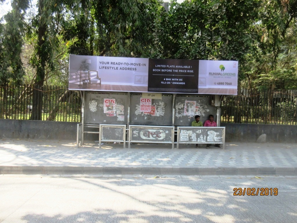 Bus Queue Shelter - - Ralliwolf,   Mulund West,   Mumbai,   Maharashtra