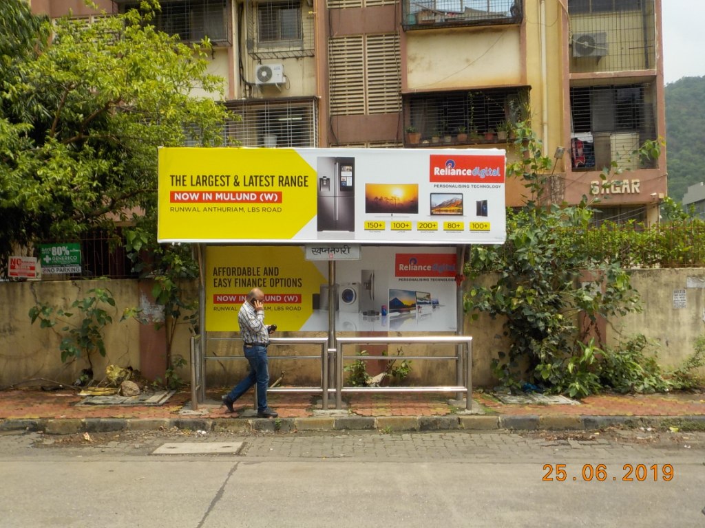 Bus Queue Shelter - - Swapna Nagari,   Mulund West,   Mumbai,   Maharashtra