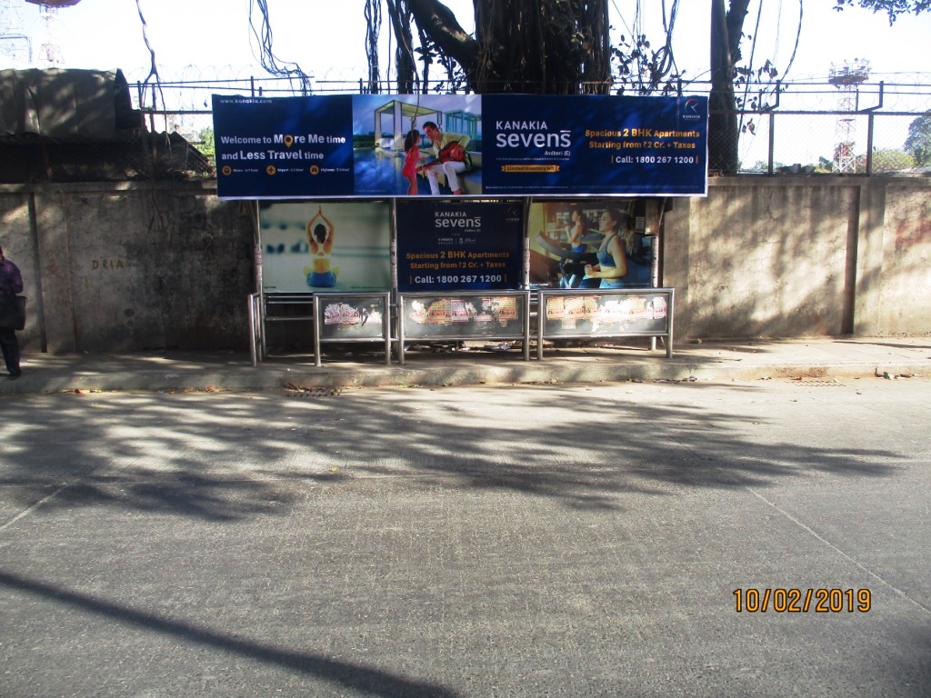 Bus Queue Shelter - - Marol Depot,   Andheri East,   Mumbai,   Maharashtra