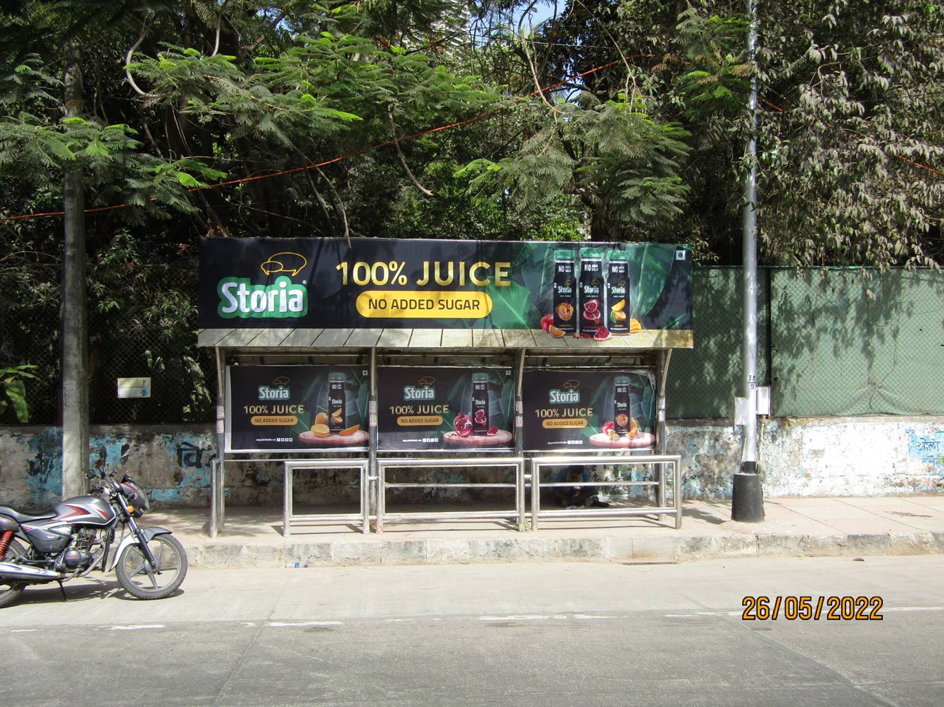 Bus Queue Shelter - Tulsi pipe road - Tulsi Pipe Rd Nr Phoenix Mills,  Lower Parel (Ambika mill),   Lower Parel,   Mumbai,   Maharashtra