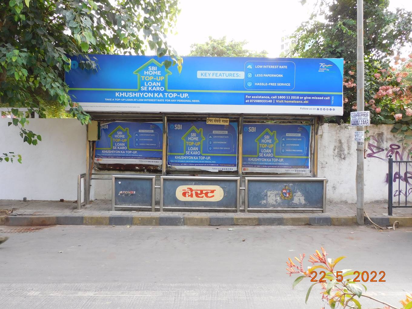 Bus Queue Shelter - Sant Dnyaneshwar Marg - Utpal Sanghavi
School,   Juhu,   Mumbai,   Maharashtra