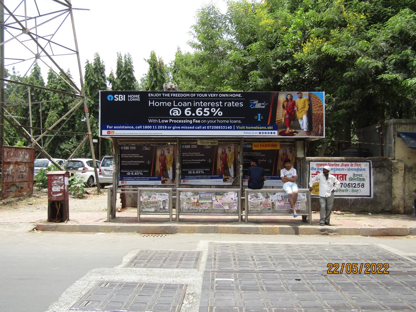 Bus Queue Shelter - 90 feet Road - Poisar Depot,   Kandivali W,   Mumbai,   Maharashtra
