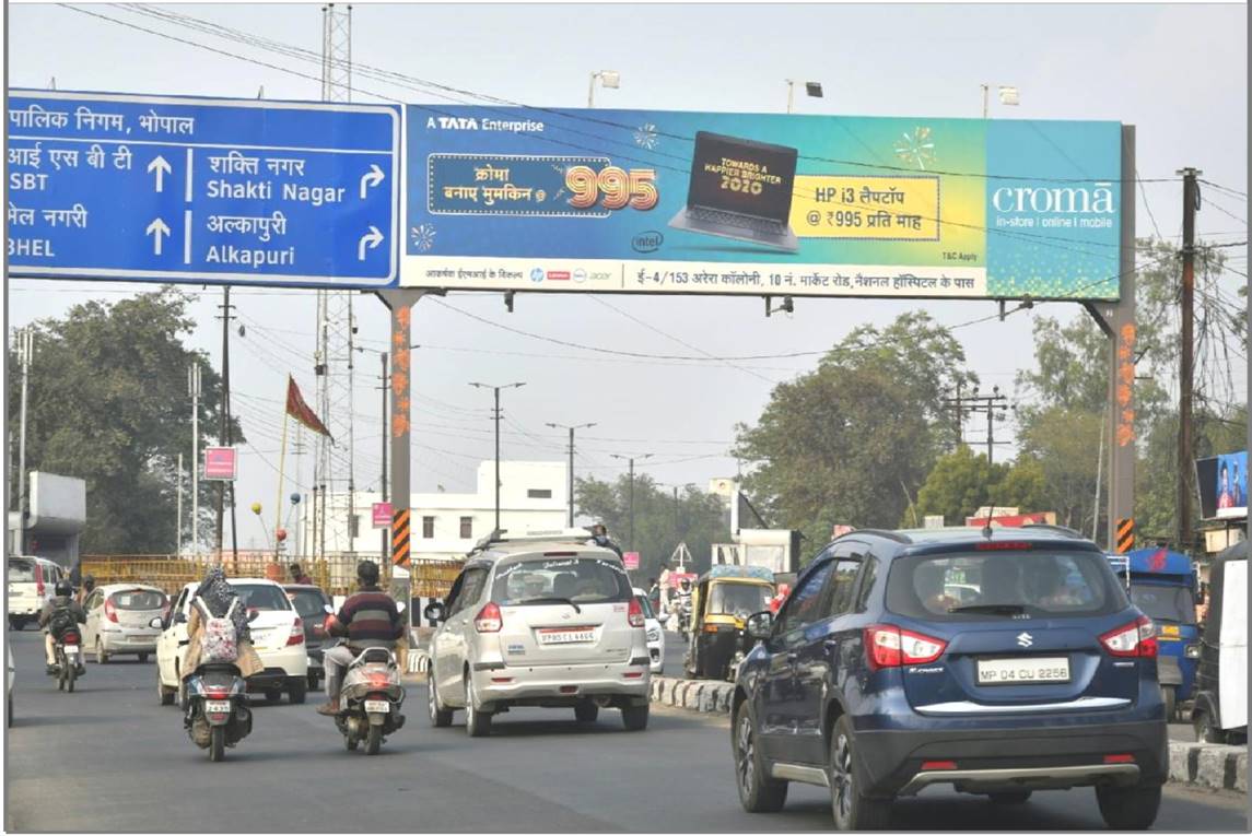 Gantry - DRM Road-Hoshangabad Road Jn towards ISBT, Bhopal, Madhya Pradesh