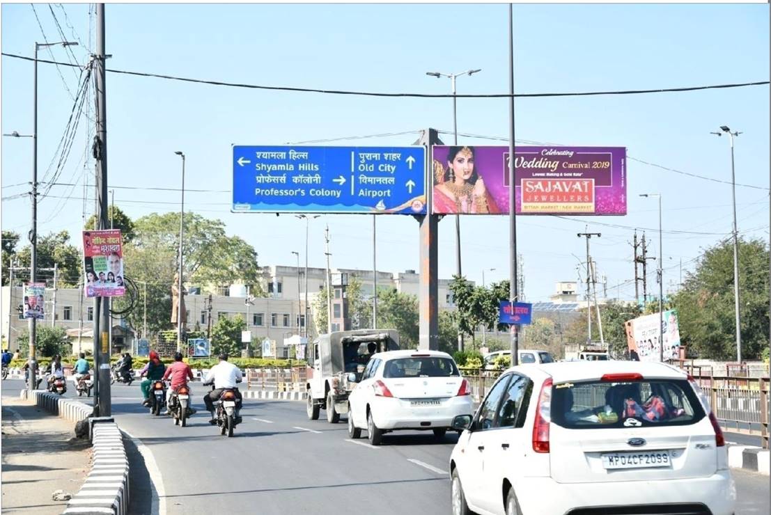 Unipole - Polytechnic towards BRTS Lane, Bhopal, Madhya Pradesh