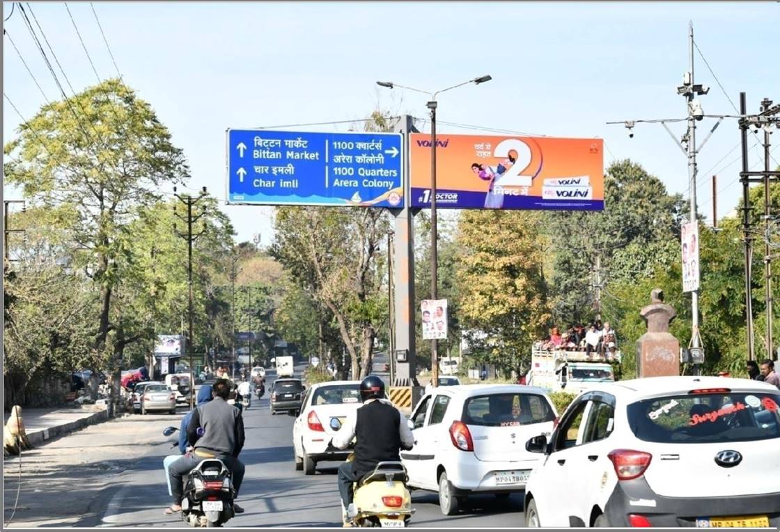 Unipole - Bittan Market near EPCO Banskhedi, Bhopal, Madhya Pradesh