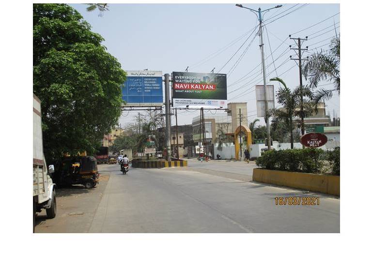 Unipole - Shahad Stn - facing Chopra,   kalyan,   Mumbai,   Maharashtra