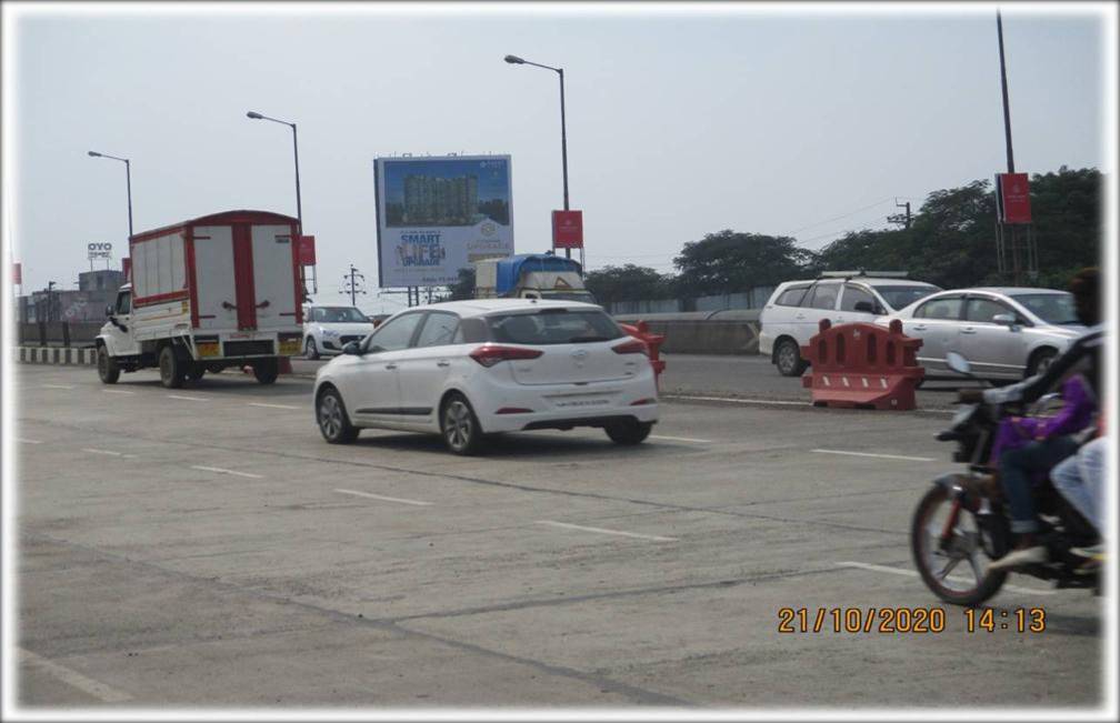 hoarding - Mankoli Junction - towards Bhiwandi & Kalyan,   MANKOLI JUNCTION,   Mumbai,   Maharashtra