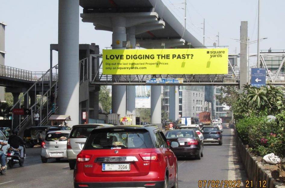 FOB - WEH-Kandivali-Opp Growels 101 Mall - towards kandivali,   WESTERN EXPRESS HIGHWAY,   Mumbai,   Maharashtra