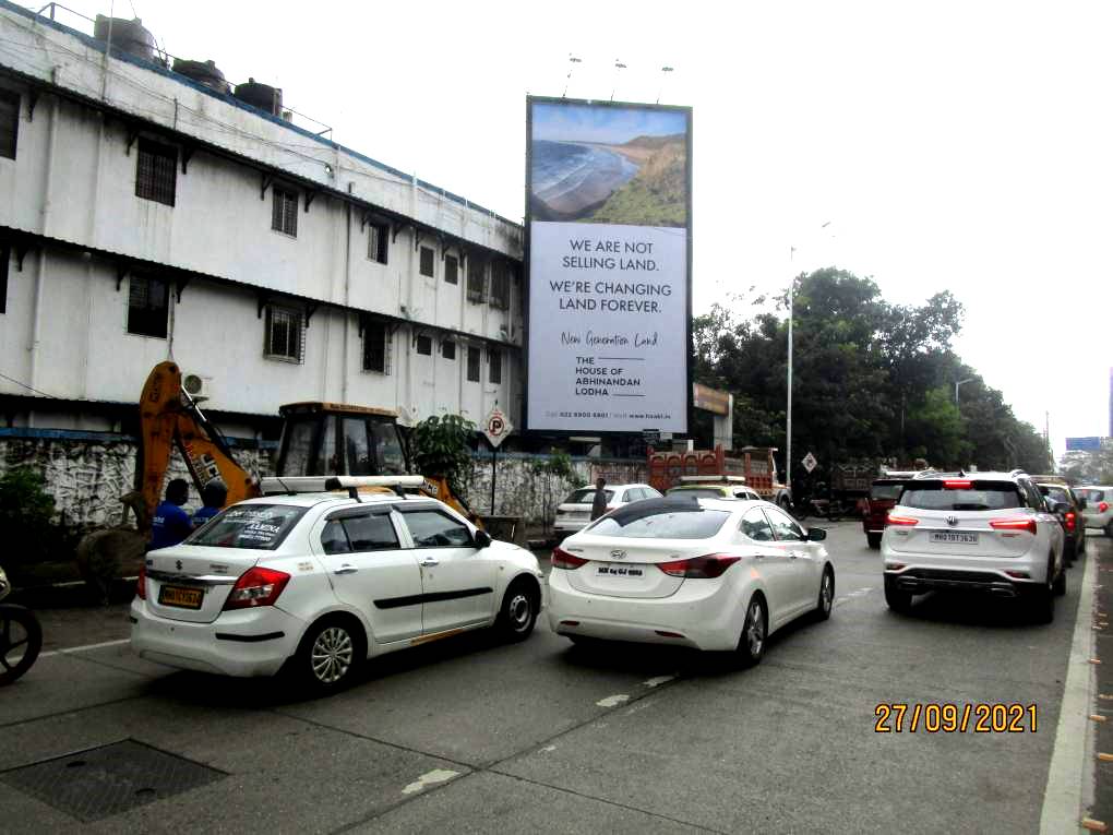 hoarding - Lower Parel Opp Phoenix Mall / Palladium Mall -M/T - Opp Phoenix Mall / Palladium Mall,   Lower Parel,   Mumbai,   Maharashtra