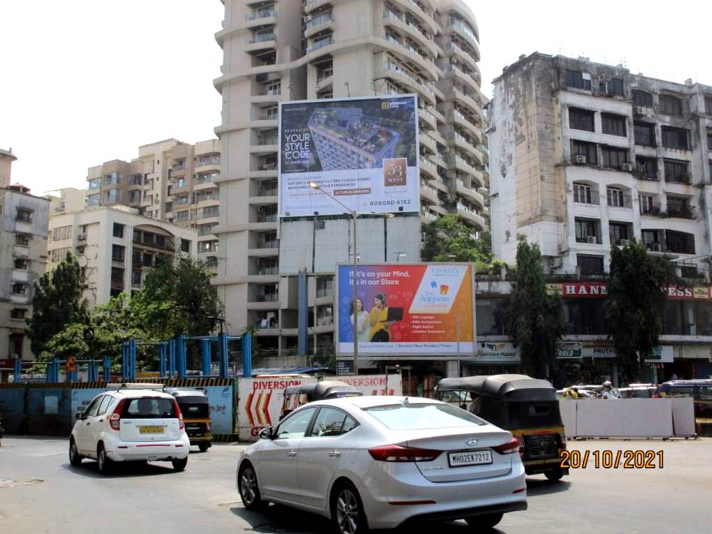 hoarding - Juhu JVPD Circle fcg trf going twrds Juhu LHS-M/T - twrds Juhu,   Juhu,   Mumbai,   Maharashtra