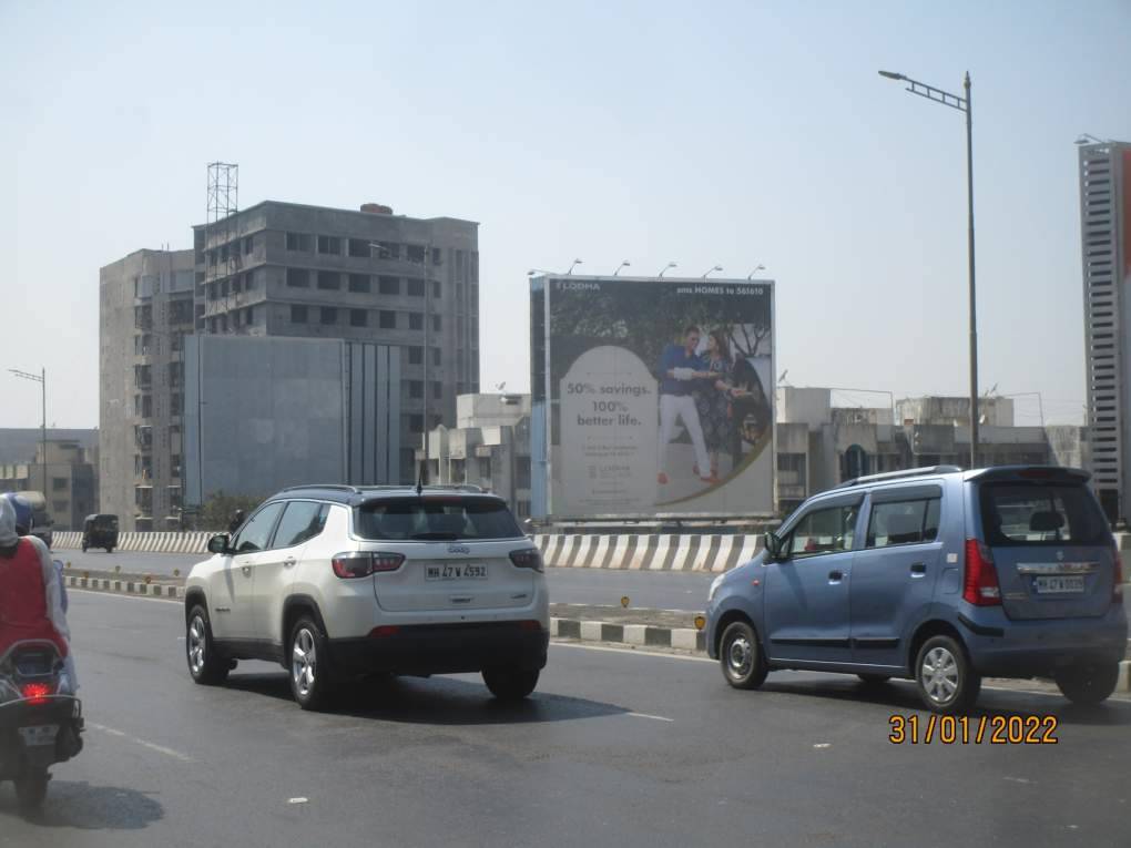 hoarding - Andheri Highway at Jog Flyover 2nd (B)-M/T - towards jog flyover,   Andheri,   Mumbai,   Maharashtra