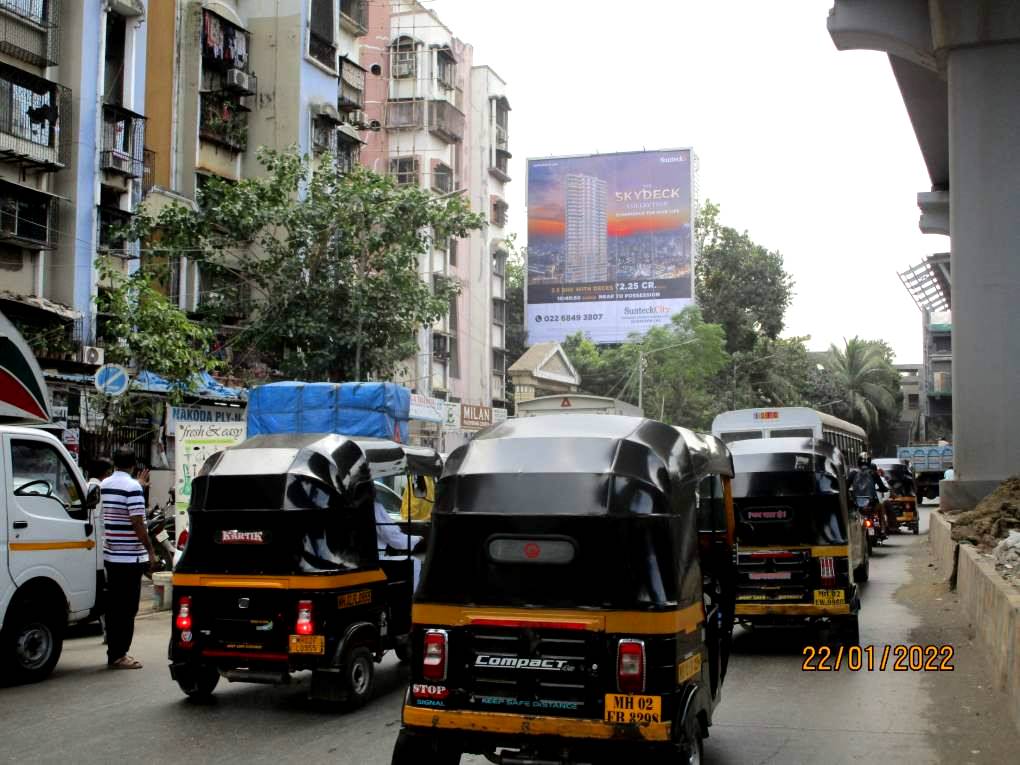 hoarding - Goregaon Oshiwara Depot-M/T - towards goregaon,   Goregaon,   Mumbai,   Maharashtra
