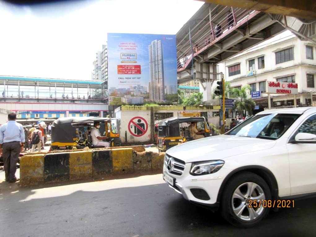hoarding - Borivali opp Goyal shopping center fcg SV Road LT Road Junction-ANY - opp Goyal shopping center,   Borivali,   Mumbai,   Maharashtra