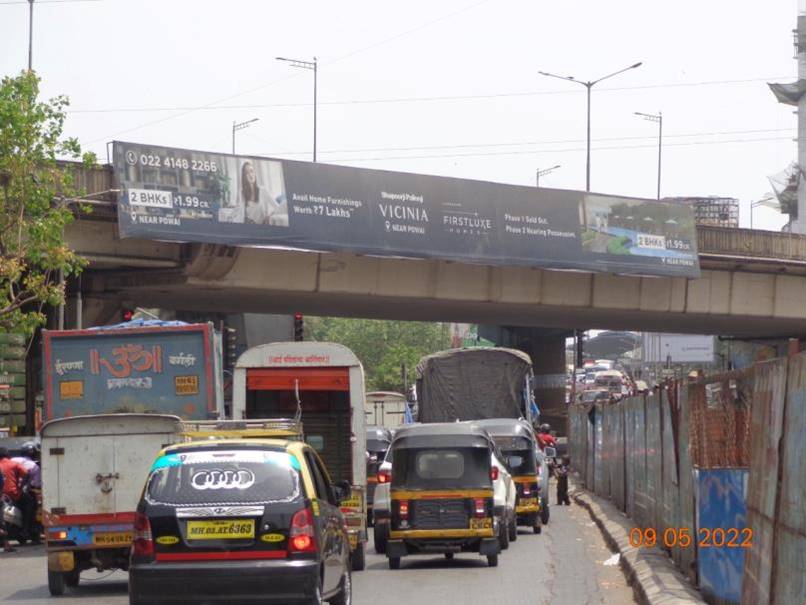 Gantry - At Amar Mahal Flyover Junction-TFT Ghatkopar to Chembur - towards amar mahal,   CHEMBUR ROB,   Mumbai,   Maharashtra