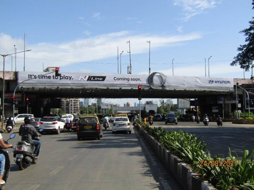 Gantry - Bandra Junction Facing SV Road -TFT Bandra to Mahim/Kalanagar/BKC - towards bandra,   BANDRA,   Mumbai,   Maharashtra