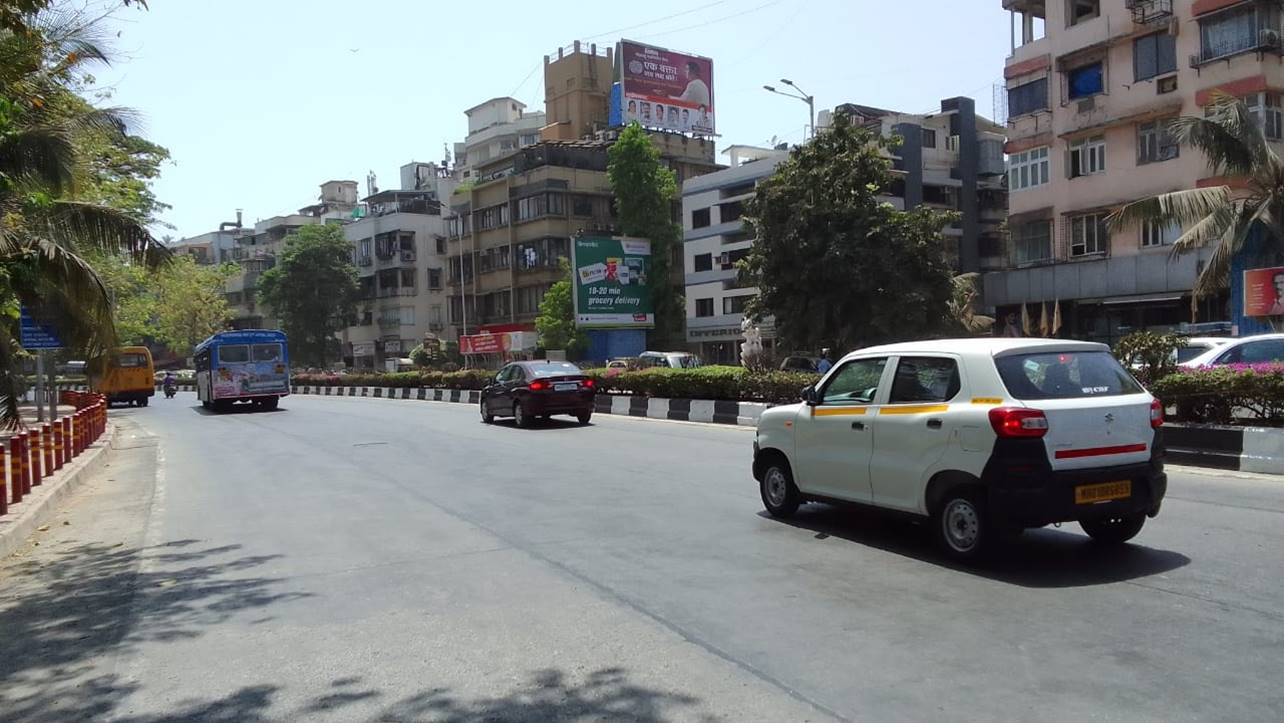 Hoarding - Opp Poddar Hospital-M/T - towards poddar hospital,   Worli,   Mumbai,   Maharashtra