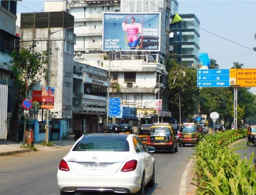 Billboard - Bandra Linking Road - Sadguru - Outside Satguru Showroom,   andheri,   Mumbai,   Maharashtra