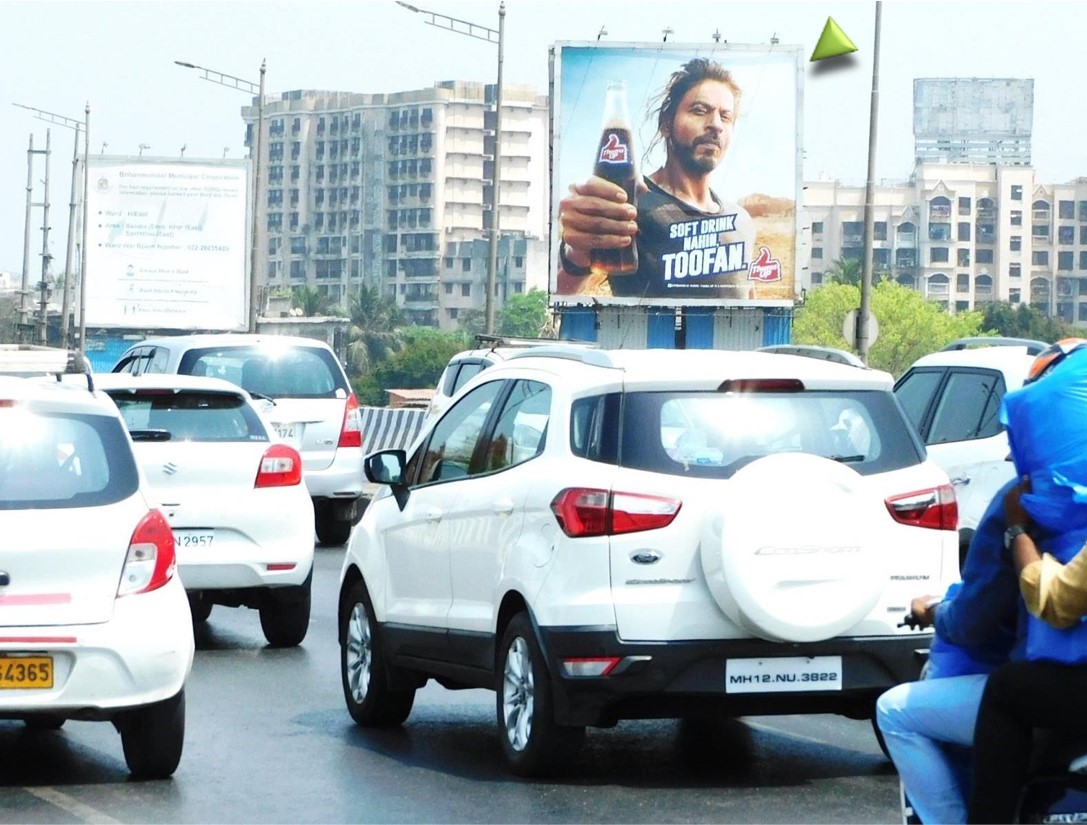 Billboard - WEH Vakola on Flyover Right Side - SV road Sealink & Causeway to Airport & Borivali,   andheri,   Mumbai,   Maharashtra