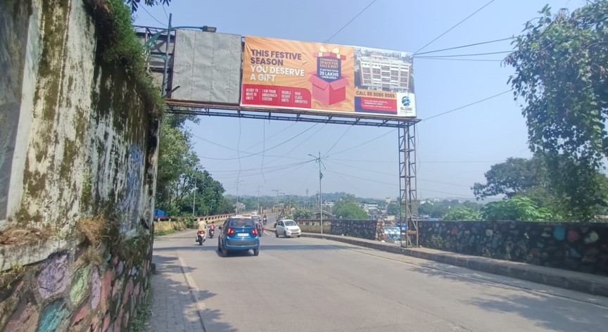 Hoarding - On R.O.B. - Facing Hutatma Chowk,   Ambernath (E),   Mumbai,   Maharashtra