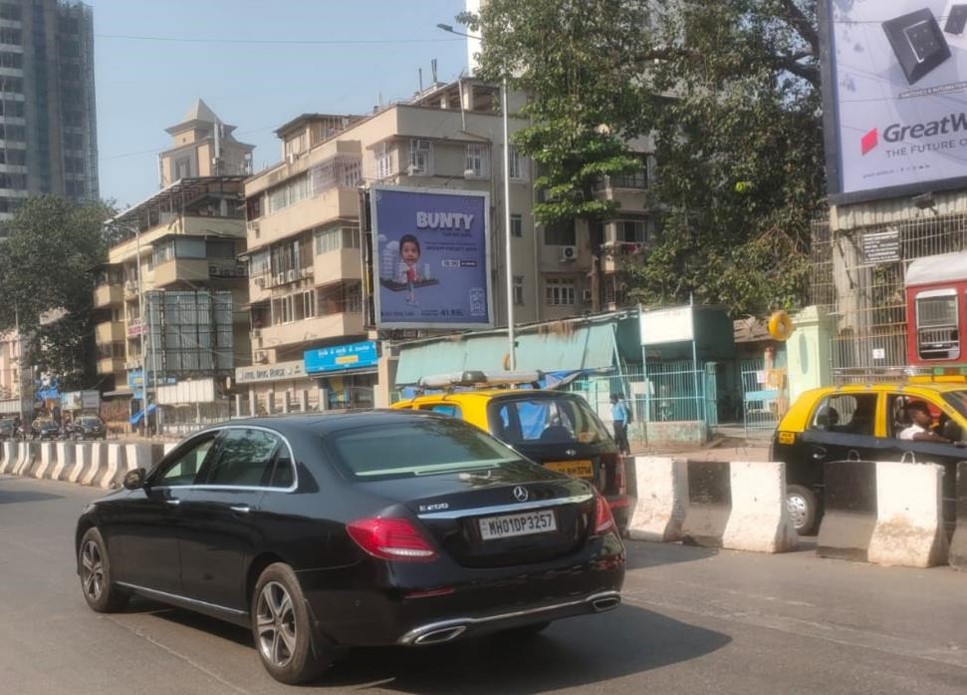 Hoarding - Worli Naka Junction - Near Canara Bank,   Worli,   Mumbai,   Maharashtra