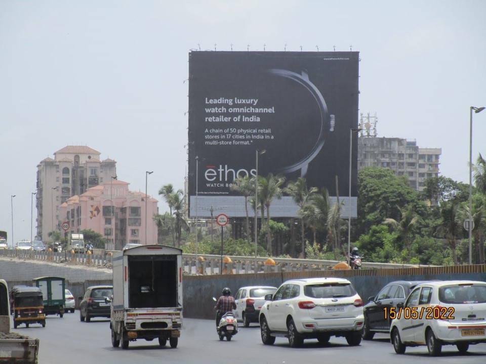 Hoarding - MT 002 - Ghatkopar EEH Going towards Sion chembur - near Adani Project,   Thane,   Thane,   Maharashtra