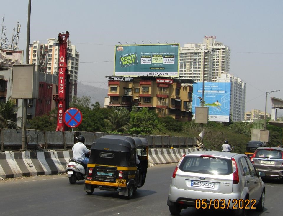 Hoarding - Teen Hath Naka,  Going Towards Thane - Teen Hath Naka,  Going Towards Thane,   Thane,   Thane,   Maharashtra