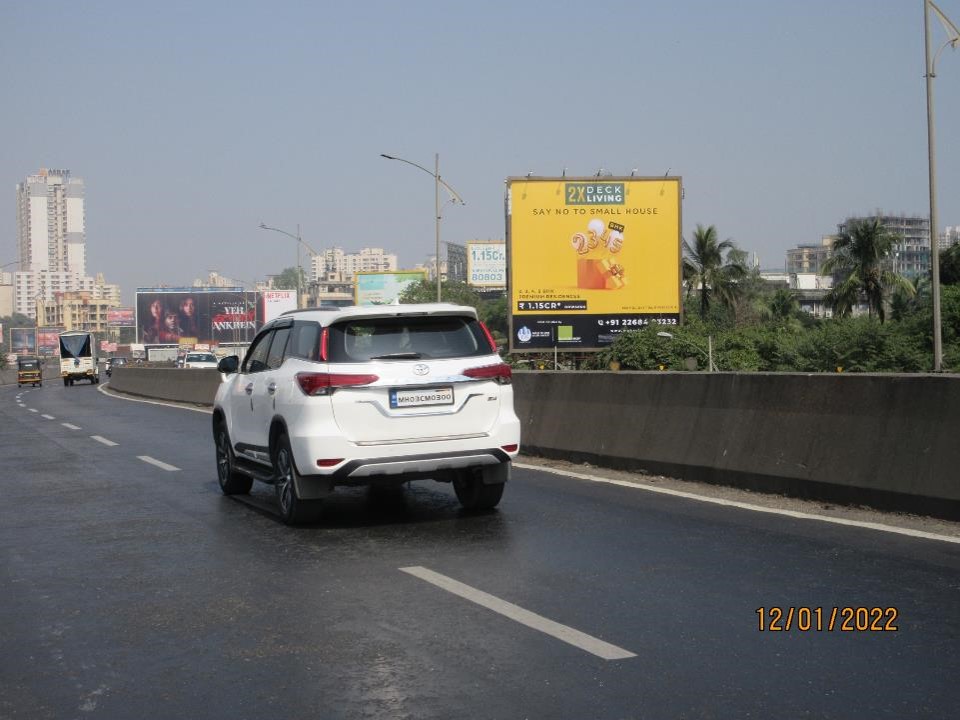 Hoarding - Kapurbawdi Flyover Going towards Manpada - Kapurbawdi Flyover Going towards Manpada,   Thane,   Thane,   Maharashtra