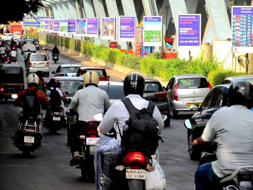 Kiosk - Cadbury Flyover - Cadbury Flyover,   Thane,   Thane,   Maharashtra