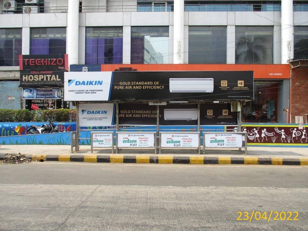 Bus Queue Shelter - Vashi Stn Inorbit Mall Nr. Vasundhara,   Vashi,   Navi Mumbai,   Maharashtra