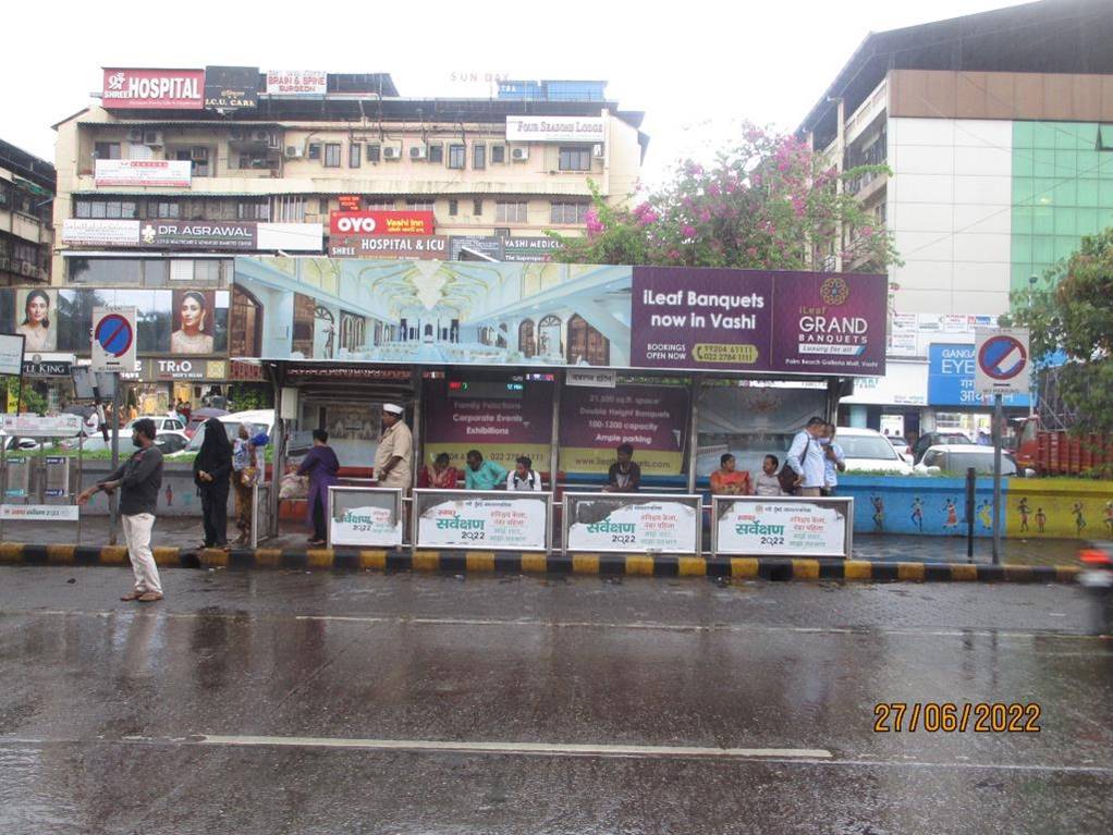 Bus Queue Shelter - Vashi Sec-17 Opp. Navratna Hotel - Right,   Vashi,   Navi Mumbai,   Maharashtra