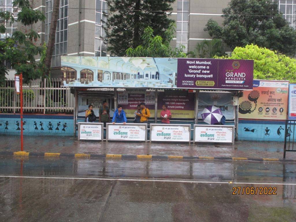 Bus Queue Shelter - Vashi Nr. Vishnudas Bhave Natyagruh,   Vashi,   Navi Mumbai,   Maharashtra