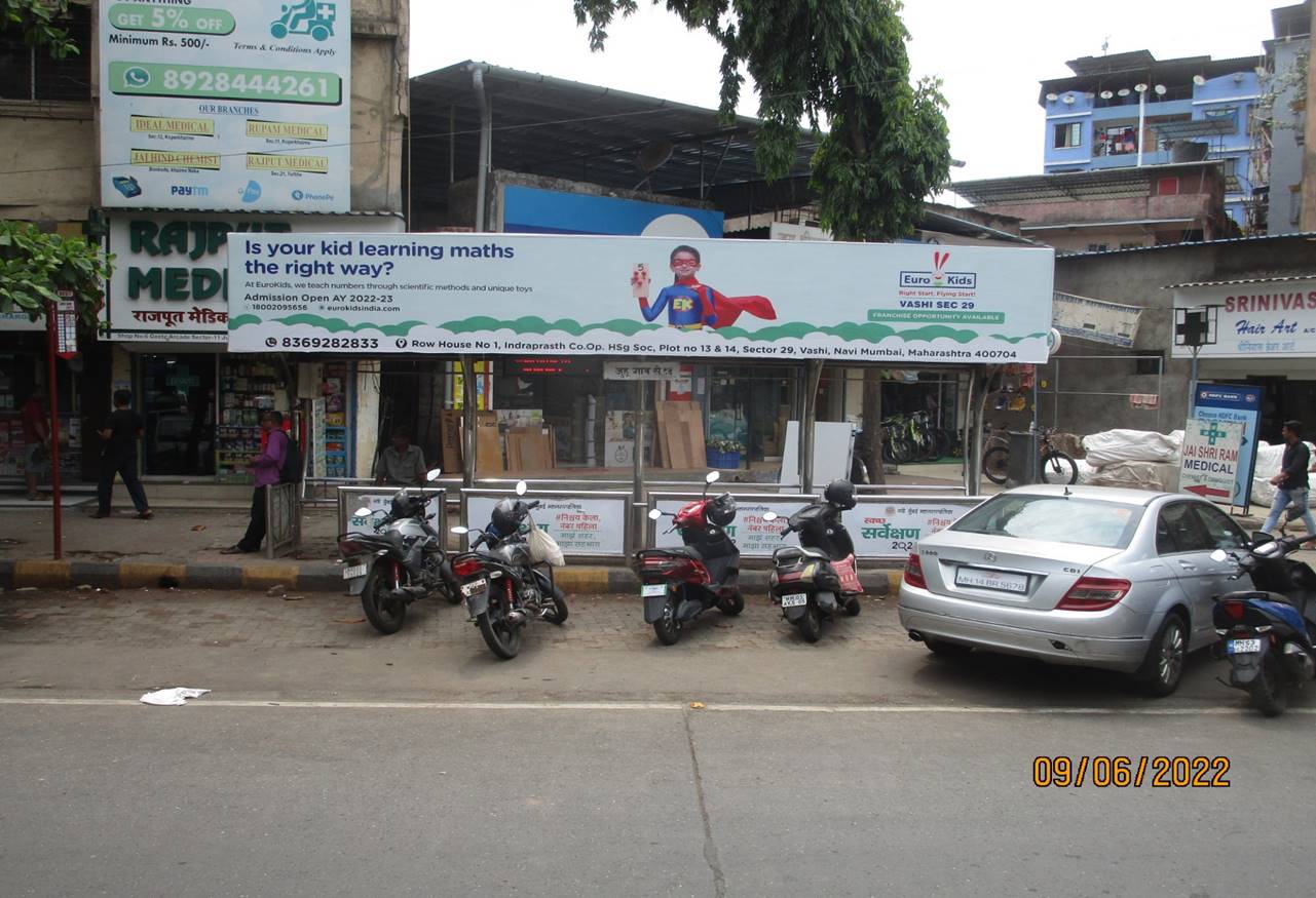 Bus Queue Shelter - Vashi Juigoan Indraprashtha,   Vashi,   Navi Mumbai,   Maharashtra