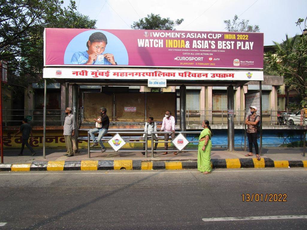 Bus Queue Shelter - Vashi Bank Of Baroda Nr. Shivaji Chowk-1,   Vashi,   Navi Mumbai,   Maharashtra