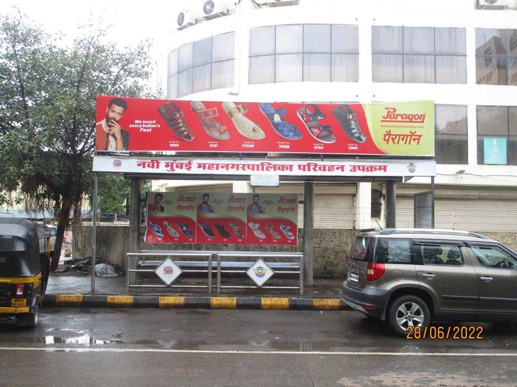 Bus Queue Shelter - Vashi Sec-19 Yamaha Showroom,   Vashi,   Navi Mumbai,   Maharashtra