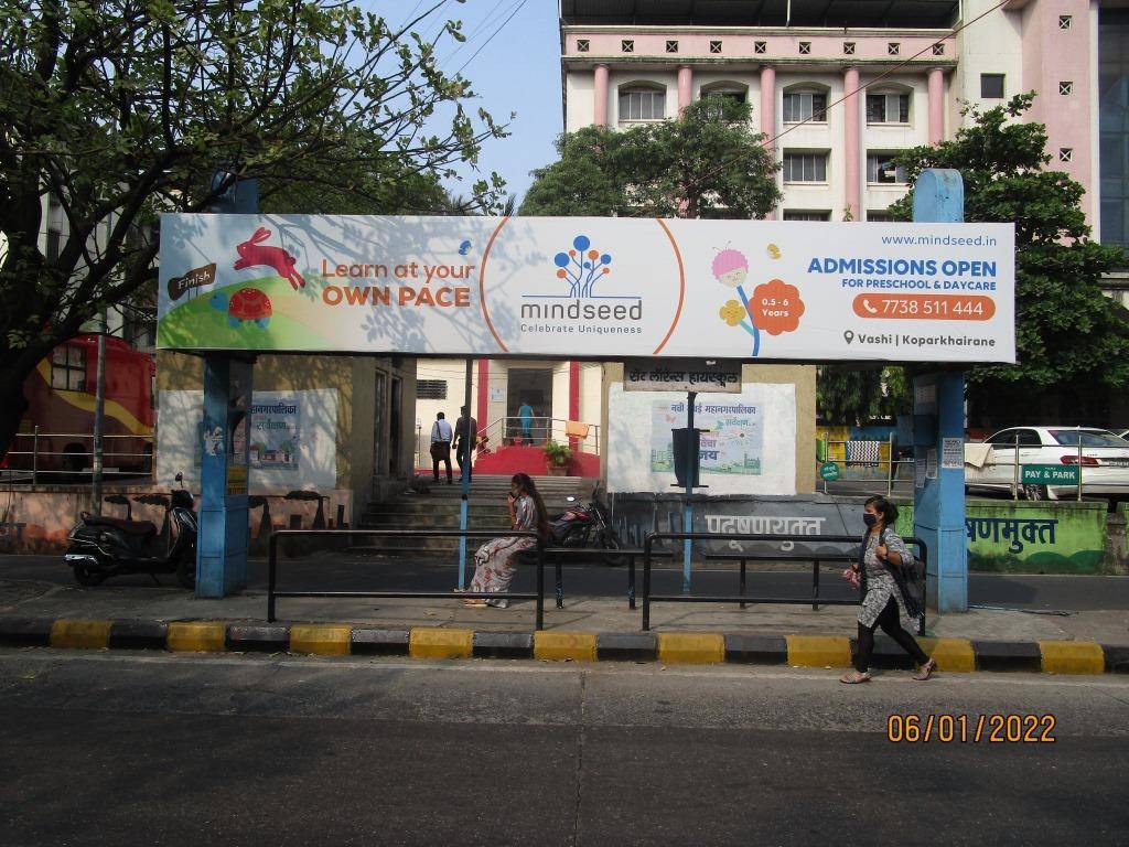 Bus Queue Shelter - St. Lawrence.,   Vashi,   Navi Mumbai,   Maharashtra