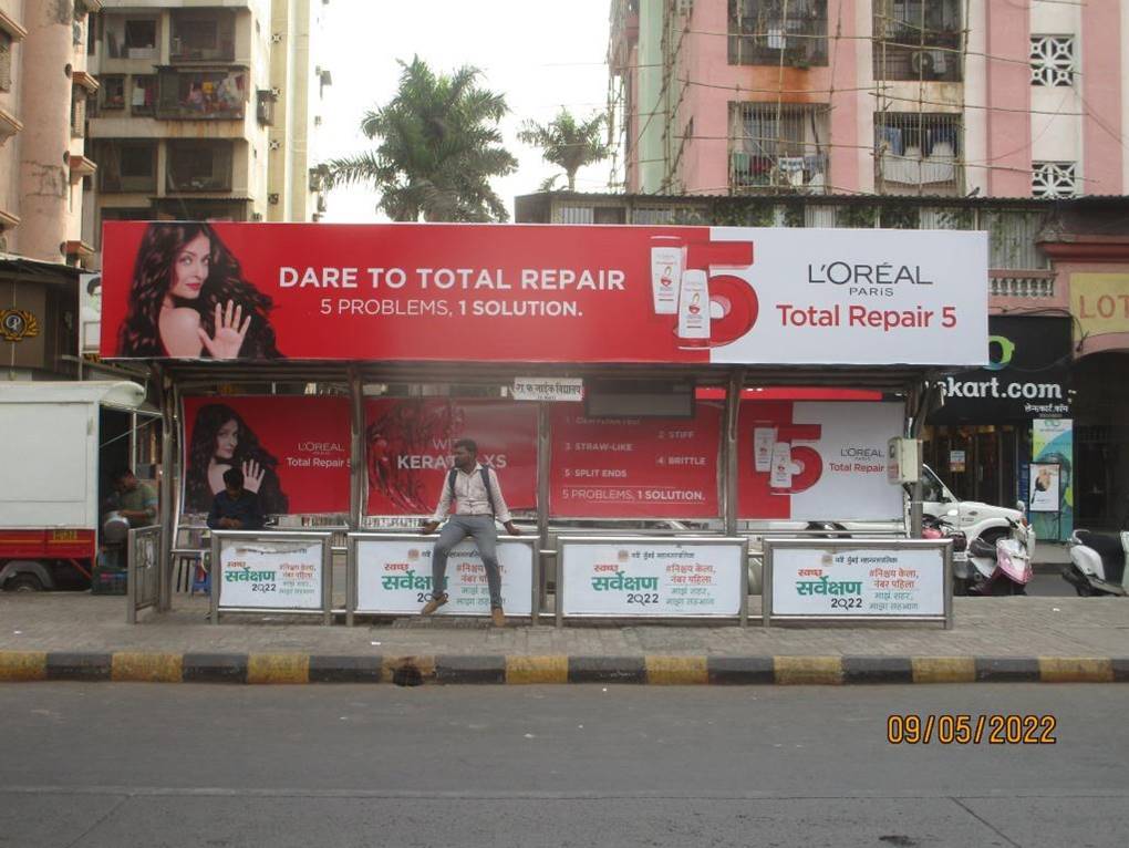 Bus Queue Shelter - Koparkhairane D'Mart (left) Towards K.K,   Koparkhairane,   Navi Mumbai,   Maharashtra