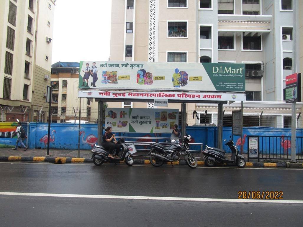 Bus Queue Shelter - Koparkhairane Reliance Fresh Bonkode Gaon Towards K.K Station,   Koparkhairane,   Navi Mumbai,   Maharashtra