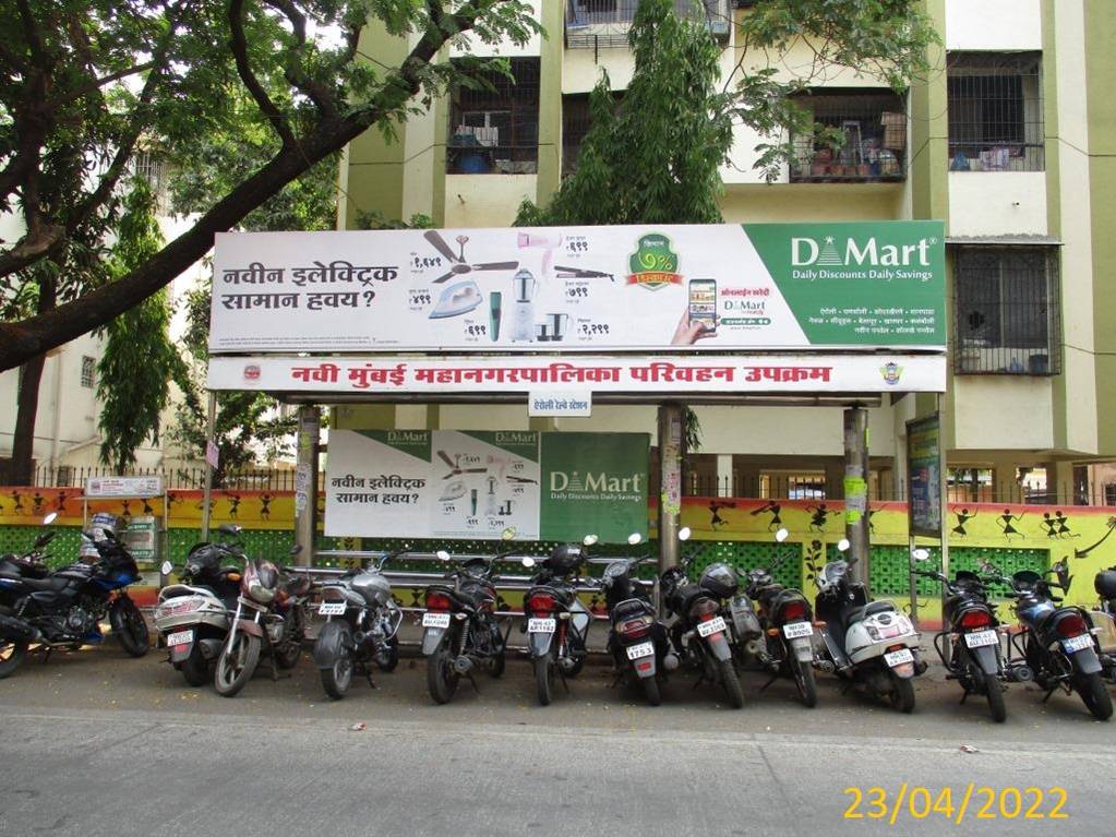 Bus Queue Shelter - Airoli (W) Outside Station (right),   Airoli,   Navi Mumbai,   Maharashtra