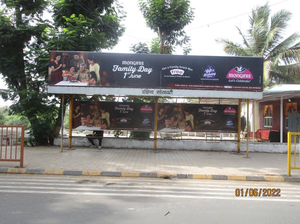 Bus Queue Shelter - Airoli Dakshina Soc. Airoli Sect-15 Near Ganesh Temple,   Airoli,   Navi Mumbai,   Maharashtra