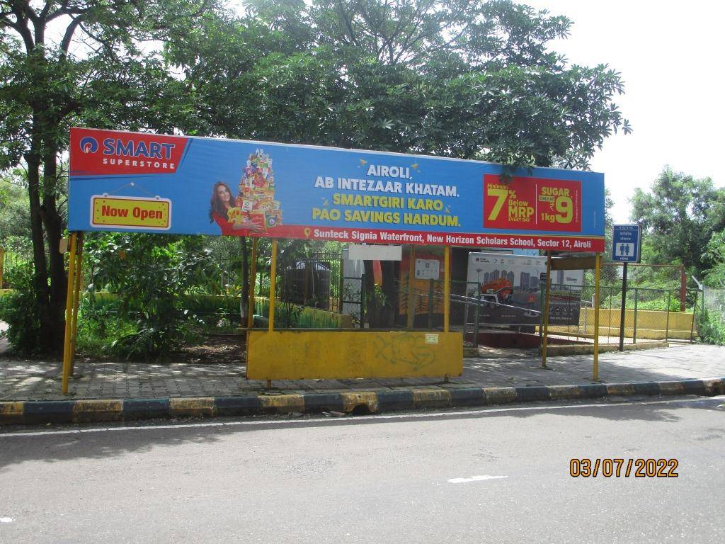 Bus Queue Shelter - Airoli DAV School Towards Thane,   Airoli,   Navi Mumbai,   Maharashtra