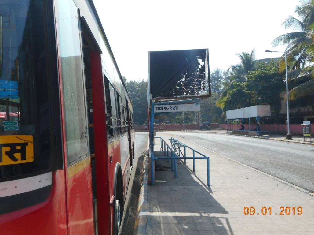 Bus Queue Shelter - Airoli Depot,   Airoli,   Navi Mumbai,   Maharashtra