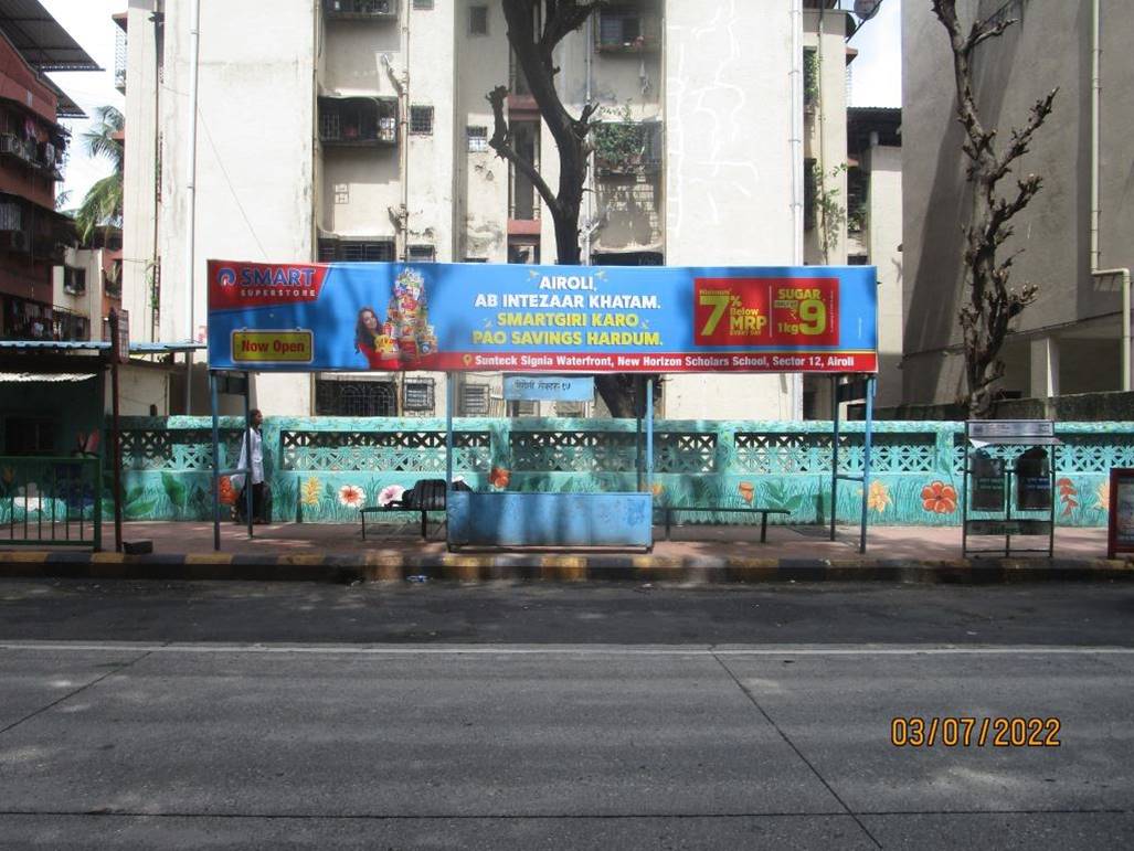 Bus Queue Shelter - Sector 17.,   Airoli,   Navi Mumbai,   Maharashtra