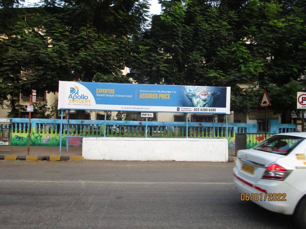 Bus Queue Shelter - Sector 16.,   Airoli,   Navi Mumbai,   Maharashtra