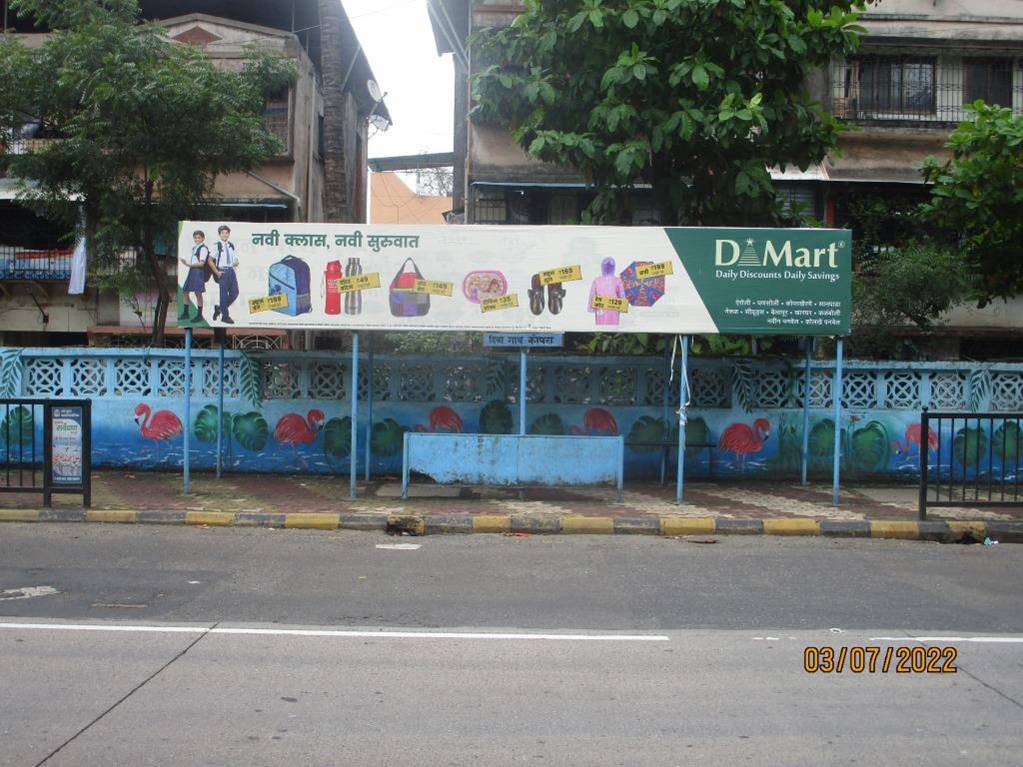 Bus Queue Shelter - DIVA Junction,   Airoli,   Navi Mumbai,   Maharashtra